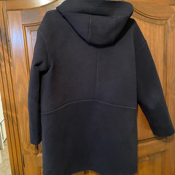 Lululemon jacket - Picture 4 of 5